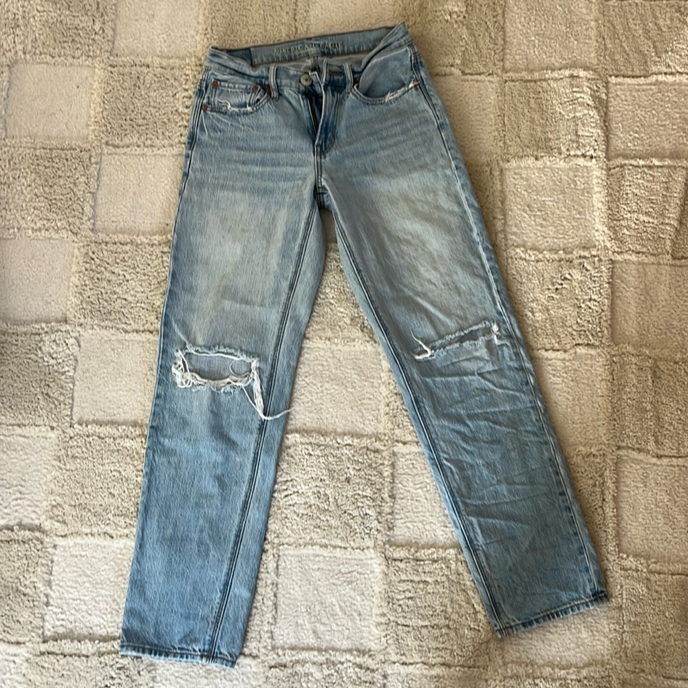 AE Straight Leg Ripped Jeans (mid/low waisted)